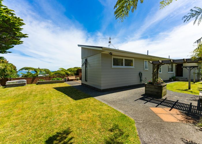  at 41 Oakleigh Street, Maungaraki, Lower Hutt