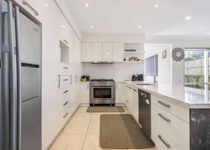  at 7 Vittoria Terrace, Flat Bush, Auckland