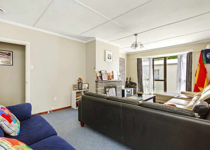  at 72 Waddington Drive, Naenae, Lower Hutt