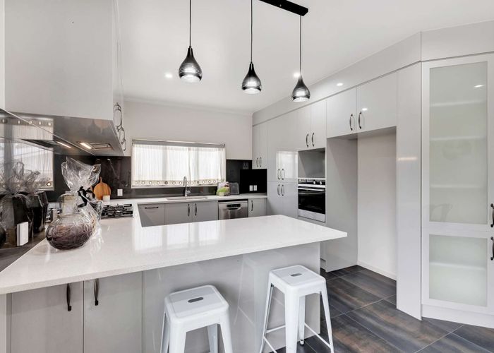 at 7A Woodvale, Glen Eden, Waitakere City, Auckland