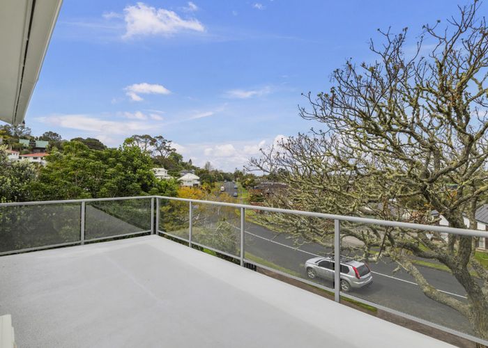  at 92 Stapleford Crescent, Browns Bay, Auckland