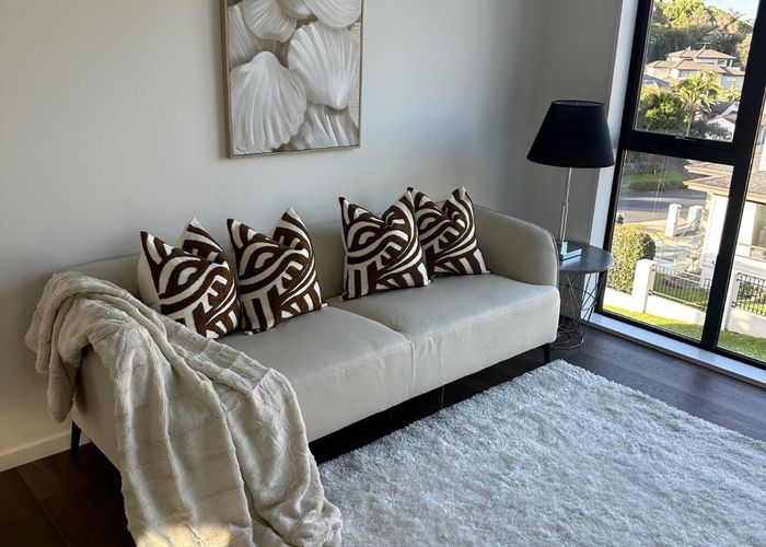  at 1A Adelie Place, Murrays Bay, North Shore City, Auckland