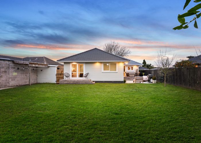  at 11 Roby Street, Te Atatu Peninsula, Waitakere City, Auckland