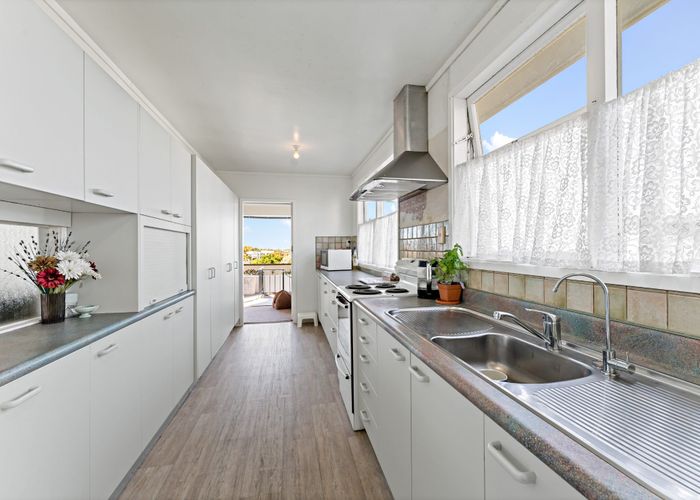  at 65 Potter Avenue, Northcote, North Shore City, Auckland