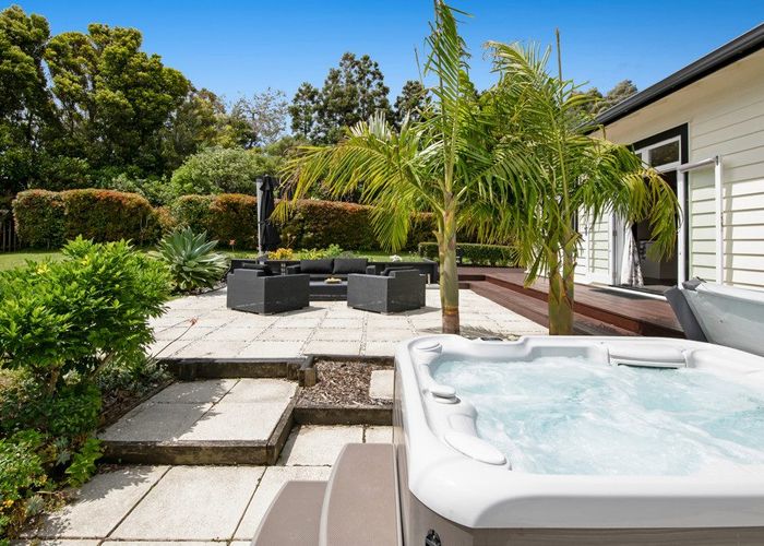  at 11 Burne Road, Albany