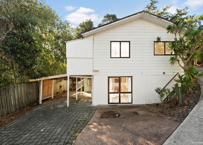  at 2/66 Glamorgan Drive, Torbay, North Shore City, Auckland
