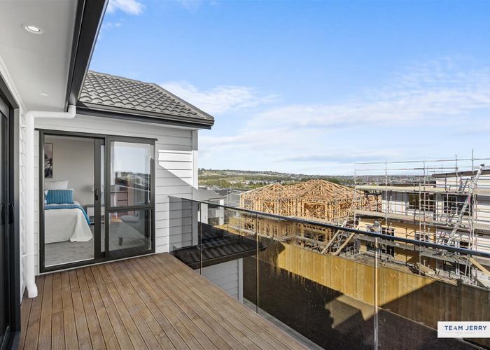  at 5 Golfwell Road, Flat Bush, Manukau City, Auckland