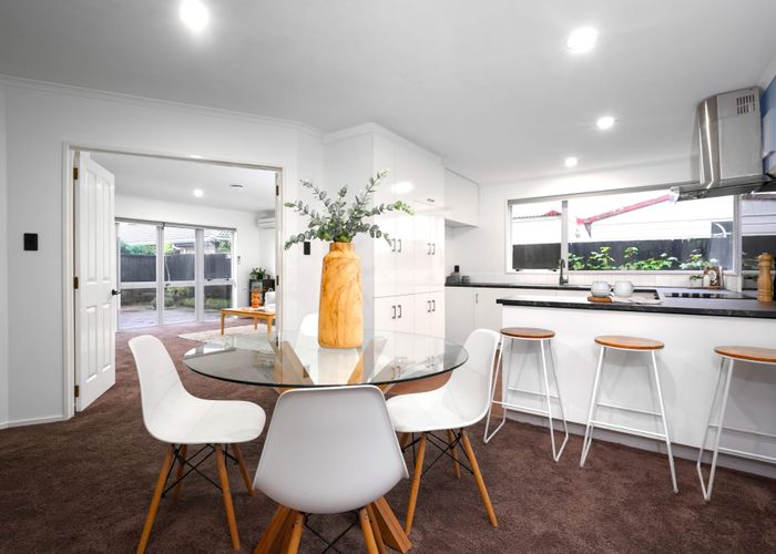  at 10A Honeysuckle Place, Northcote, Christchurch City, Canterbury