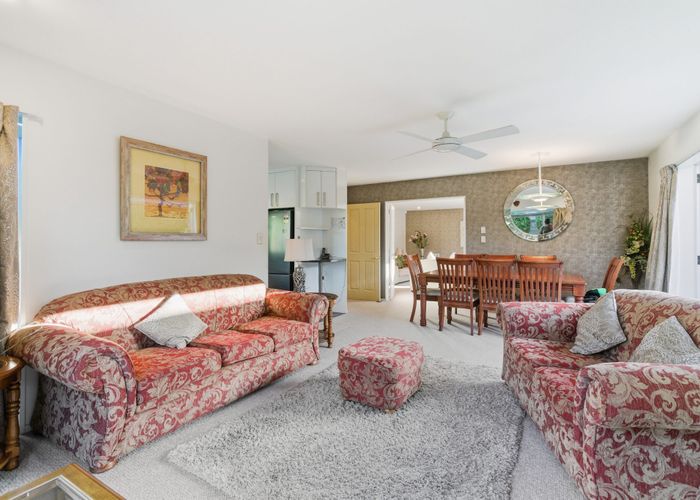  at 17 Greystoke Lane, Avonhead, Christchurch City, Canterbury