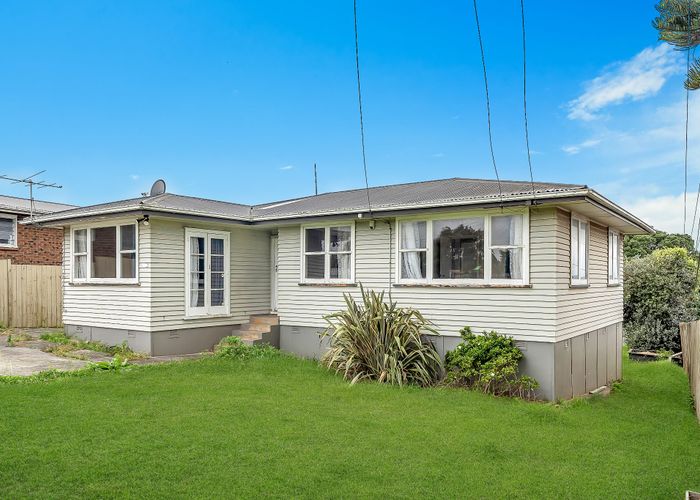  at 14 McLennan Road, Mount Wellington, Auckland City, Auckland