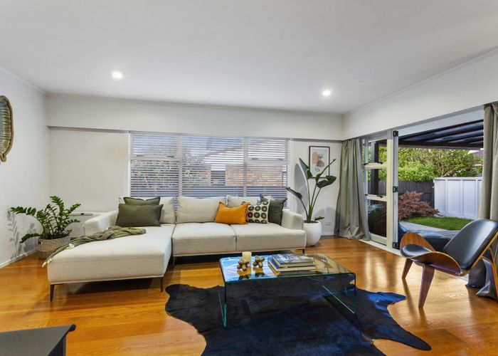  at 3/6 Trafalgar Road, Milford, Auckland