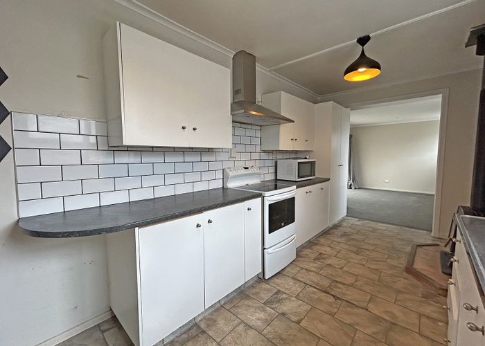  at 124 Centennial Avenue, Helensburgh, Dunedin, Otago