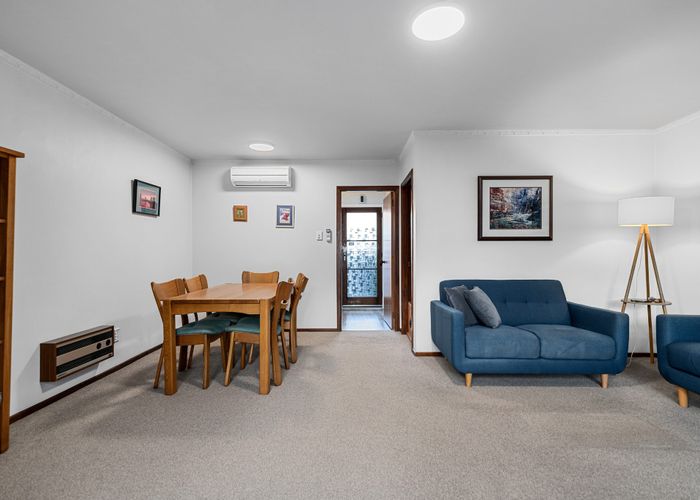  at 1/9 Larkhill Place, Russley, Christchurch