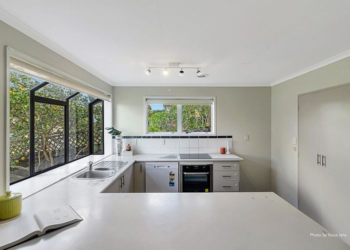  at 2/248 Sturges Road, Henderson, Auckland
