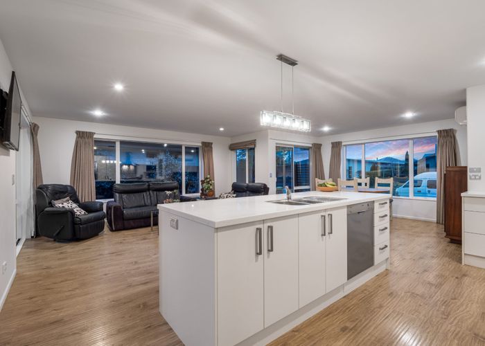  at 37 Globe Bay Drive, Templeton, Christchurch City, Canterbury