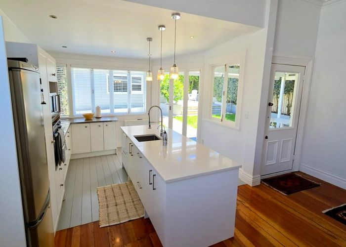  at 33 Church Street, Devonport, North Shore City, Auckland