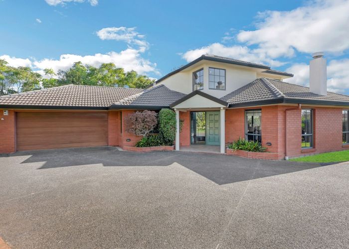  at 8 Marine Lane, Mount Wellington, Auckland