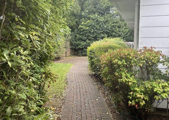  at 100A Second View Ave, Beachlands, Manukau City, Auckland