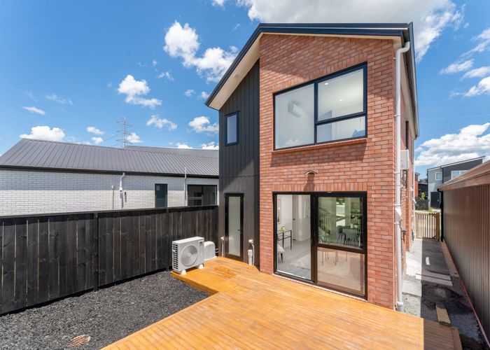  at 14 Paretao Street, Massey, Auckland