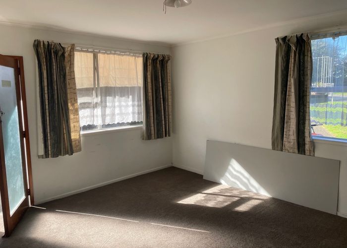  at 2/15 Harbutt Avenue, Mount Albert, Auckland City, Auckland