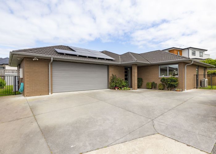  at 48 Sylvester Crescent, Flagstaff, Hamilton, Waikato