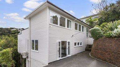 at 48 Amritsar Street, Khandallah, Wellington
