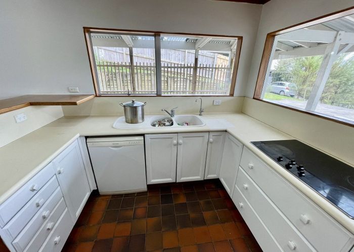  at 42B Hogans Road, Glenfield, North Shore City, Auckland