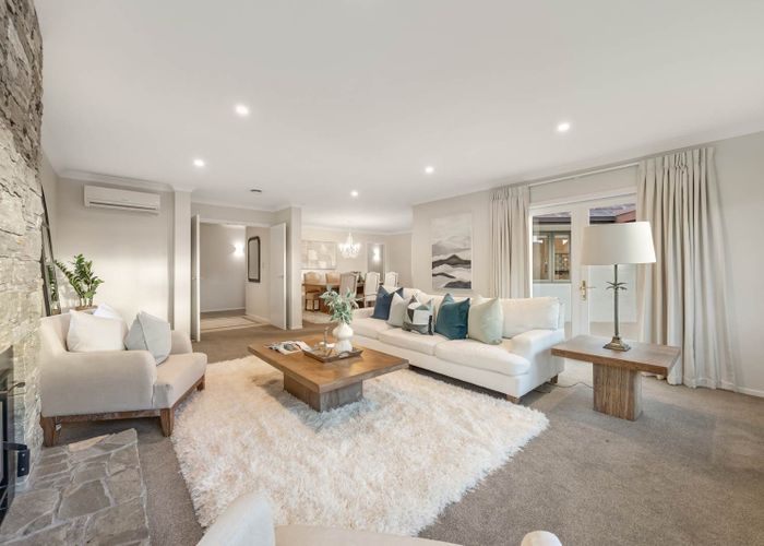 at 25 Drumquin Rise, Dannemora, Manukau City, Auckland