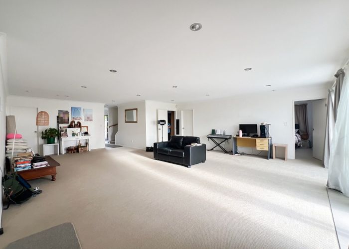  at 17 Nicholas-Gibbons Drive, Clendon Park, Manukau City, Auckland