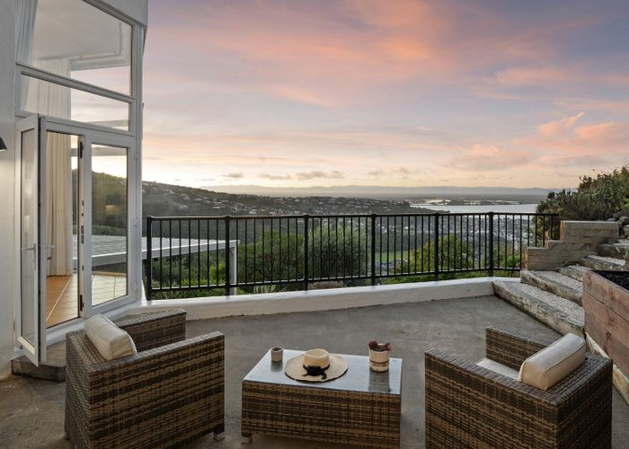  at 14 Kakariki Lane, Clifton, Christchurch City, Canterbury