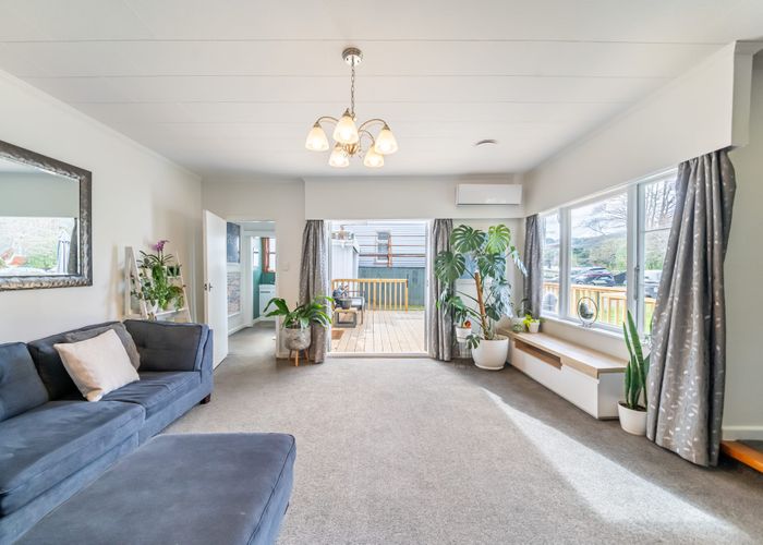  at 20 Jocelyn Crescent, Pinehaven, Upper Hutt, Wellington