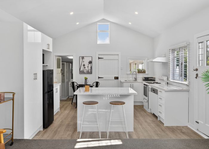  at 3 McFaddens Road, St. Albans, Christchurch City, Canterbury