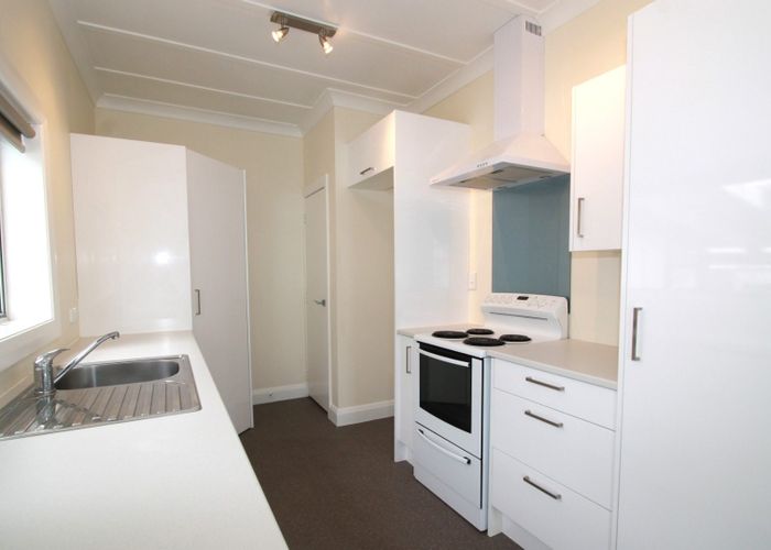  at 14 Calvert Road, Moturoa, New Plymouth, Taranaki