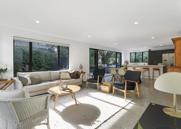  at 2B Athens Road, Onehunga, Auckland
