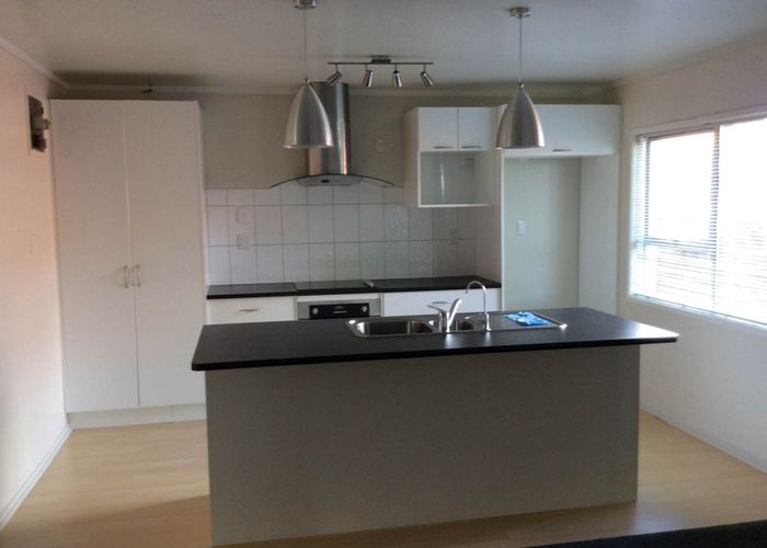  at 2/30 Princes Street East, Otahuhu, Auckland City, Auckland