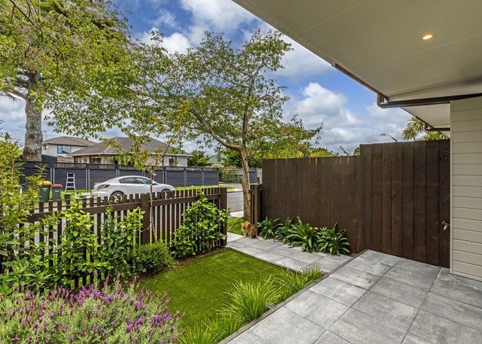  at 3/20 Moor Avenue, Te Atatu Peninsula, Waitakere City, Auckland