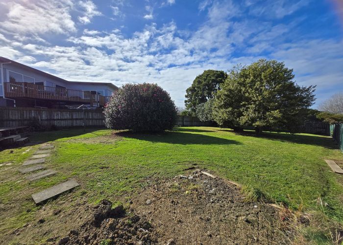  at 40 Evans Road, Weymouth, Manukau City, Auckland