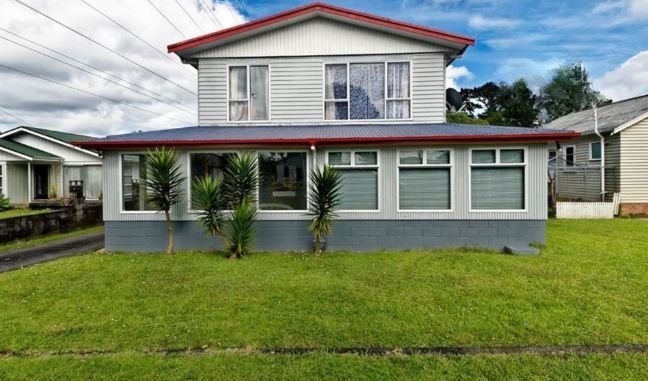  at 46 Queen Mary Avenue, New Lynn, Auckland