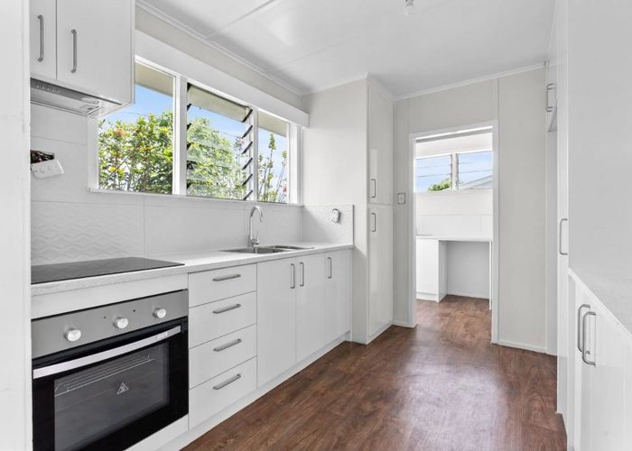  at 2/38 Marjorie Jayne Crescent, Otahuhu, Auckland