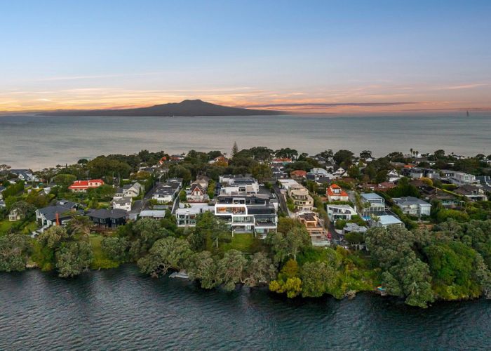  at 10/258 Hurstmere Road, Takapuna, North Shore City, Auckland