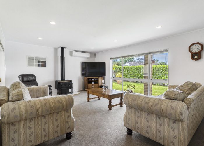  at 176 Millhouse Drive, Golflands, Auckland