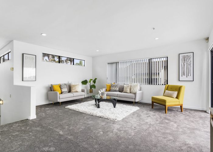  at 26 Lamia Place, The Gardens, Auckland