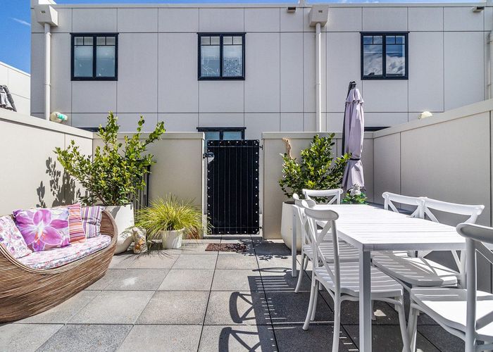 at 1G/8 Farnham Street, Parnell, Auckland