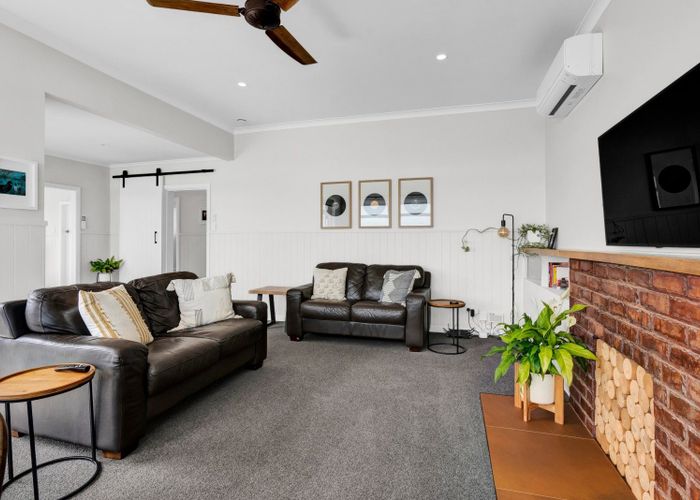  at 7 Lemont Place, Westown, New Plymouth
