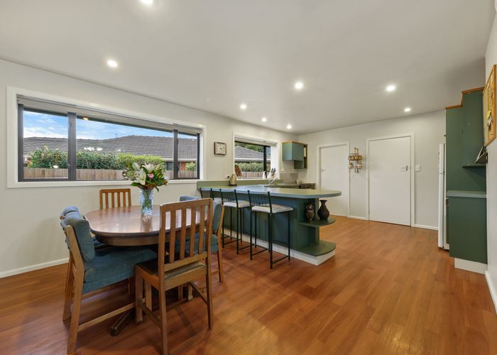  at 16 Kingsgate Place, Burnside, Christchurch