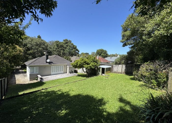  at 82 McCullough Ave, Three Kings, Auckland City, Auckland