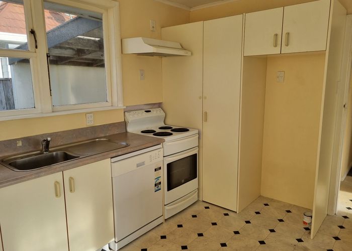  at 12A Maraval Cres, Grenada Village, Wellington, Wellington