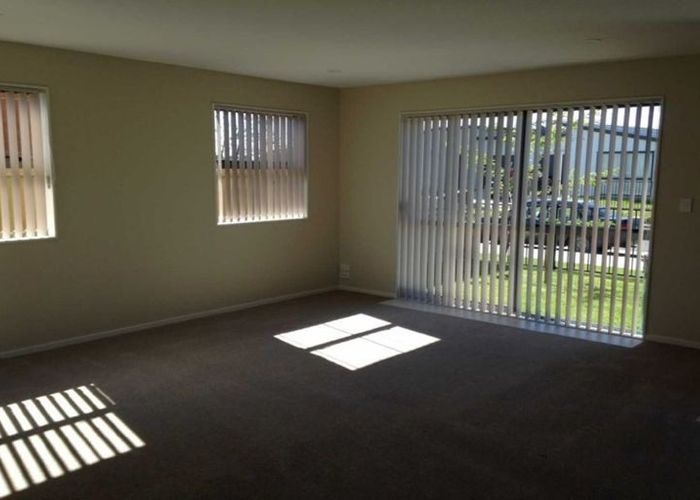  at 5 Duin Lane, Manukau, Manukau City, Auckland