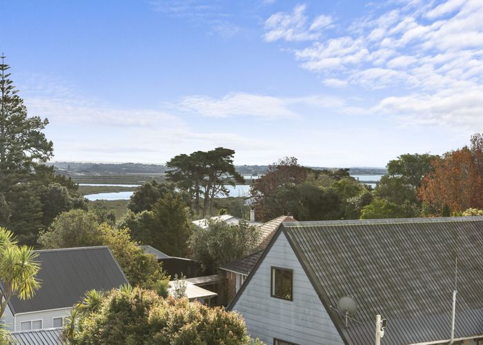  at 23/38 Fairlands Avenue, Waterview, Auckland City, Auckland