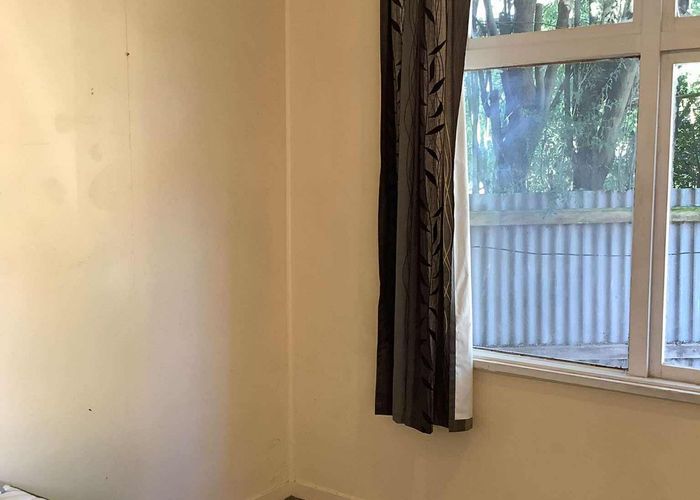  at 2b/15 West Coast Road, Yaldhurst , Christchurch City, Canterbury